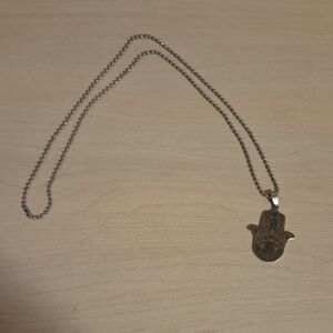 Silver-Toned Hamsa Pendant Necklace